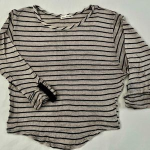 Double Zero 3/4 sleeve knit top